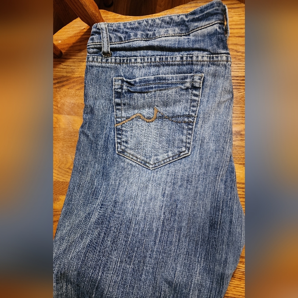 Jeans - Picture 7 of 7